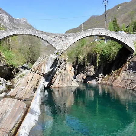 Casa Brighella - Happy * Brissago